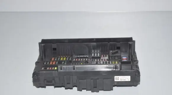 BMW 5 F10 F11 Fuse box set 9210861 61149210861