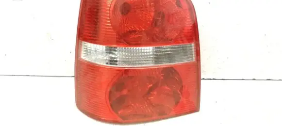 Volkswagen Touran I Rear/tail lights 1T0945095G 1T0945111E