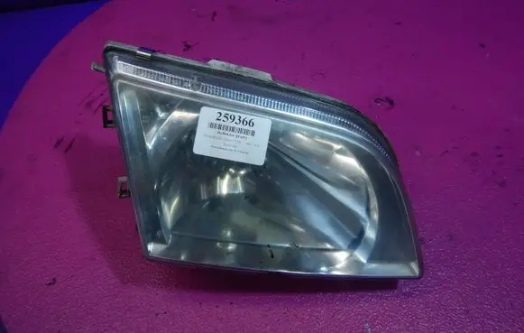 Mitsubishi Space Star Headlight/headlamp