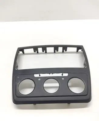 Skoda Yeti (5L) Radio/GPS head unit trim 5L0858069G