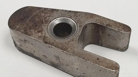 Suzuki Grand Vitara II Fuel Injector clamp holder