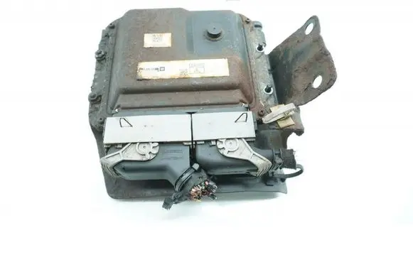 Opel Zafira B Engine control unit/module ECU MB2758001010