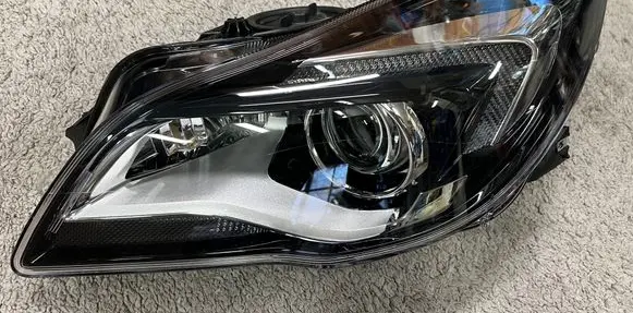 Opel Insignia A Headlight/headlamp 11660100006770 1ZT01116601 1ZT1862