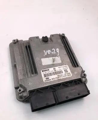Hyundai ix35 Engine control unit/module 391012F200