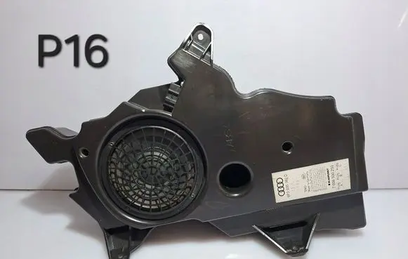 Audi A3 S3 8L Subwoofer speaker 8P3035382D