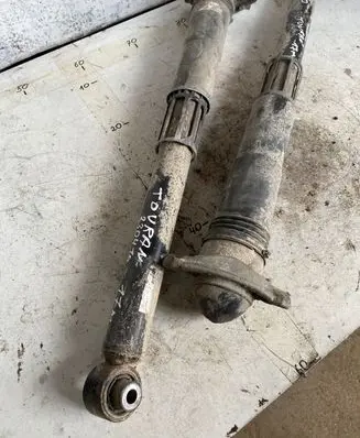 Volkswagen Touran III Rear shock absorber/damper
