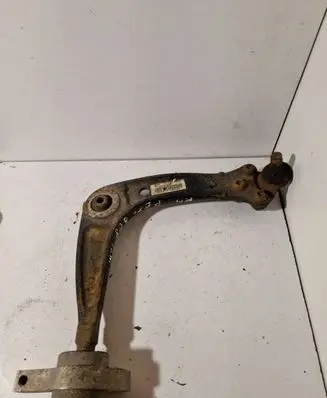 Mitsubishi Pajero Front lower control arm/wishbone 1441294