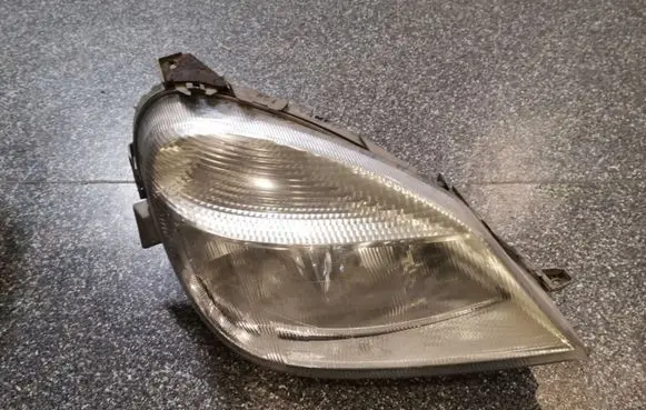 Mercedes-Benz Vaneo W414 Headlight/headlamp A4148200161 0301189202