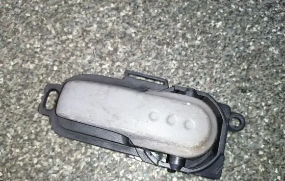 Nissan Note (E11) Front door interior handle 5010800006 5010800054