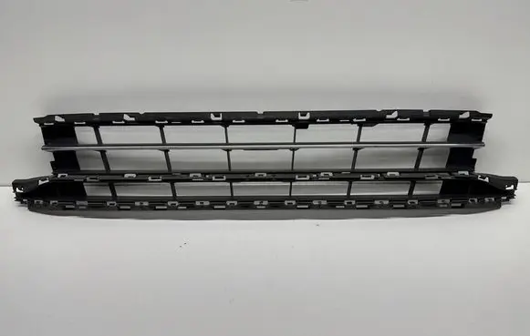 Volkswagen PASSAT B8 Front bumper lower grill 3G0853677A