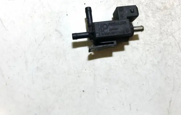 Volvo S60 Turbo solenoid valve 8627299 72224006