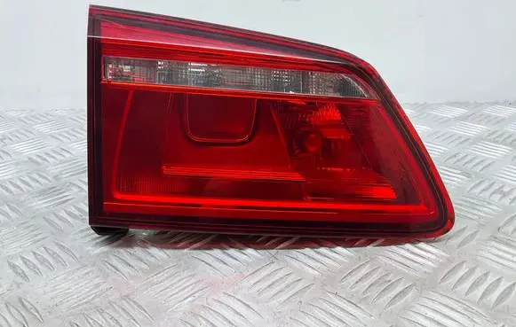 Volkswagen Golf Sportsvan Tailgate rear/tail lights 510945093L