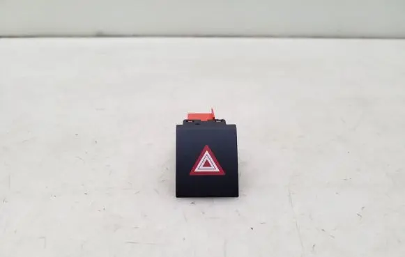 Skoda Fabia Mk2 (5J) Hazard light switch 5J0953235A