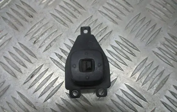 Mazda 3 I Wing mirror switch