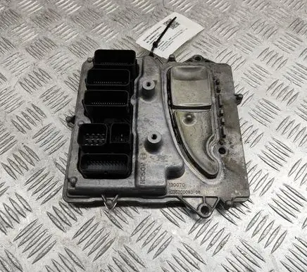 BMW 4 F32 F33 Engine control unit/module 7540686 0261S10428