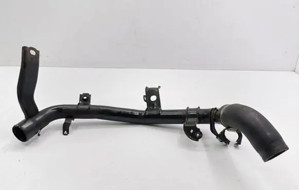 Toyota Auris E180 Engine coolant pipe/hose