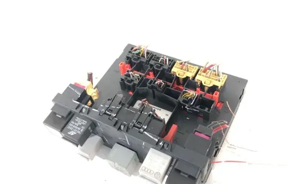 Volkswagen Jetta V Other control units/modules 3C0937049P