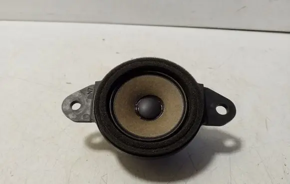 Toyota C-HR II Panel speaker 86150F4090