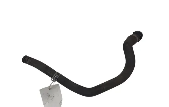 Volvo V40 Engine coolant pipe/hose