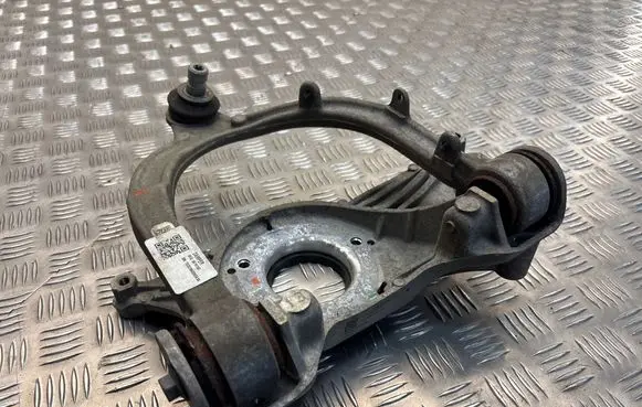 Tesla Model Y Other front suspension part 104437600D YNC2301911163