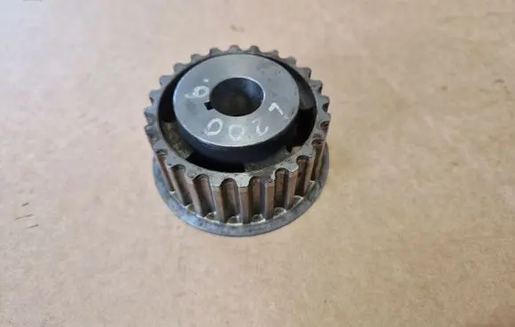 Mitsubishi L200 Fuel pump gear (pulley) 