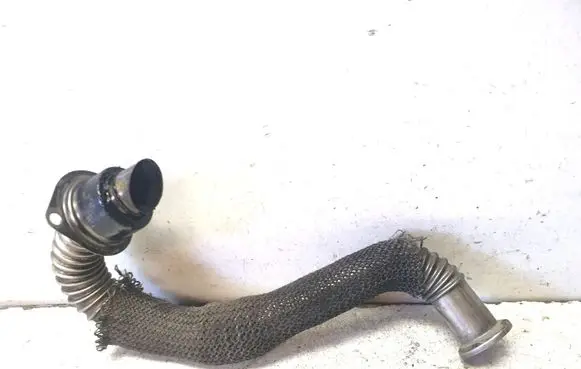 Ford Focus C-MAX EGR valve line/pipe/hose 9646996980