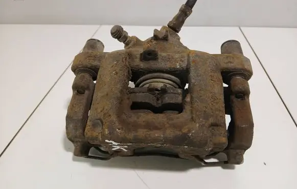 Mercedes-Benz C W204 Rear brake caliper