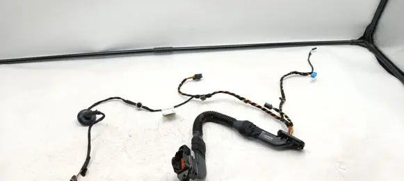 Mercedes-Benz ML W164 Rear door wiring loom 15467986