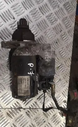 Volkswagen PASSAT B7 Starter motor 02m911024c