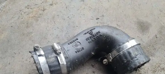 Volvo V50 Intercooler hose/pipe 30751920