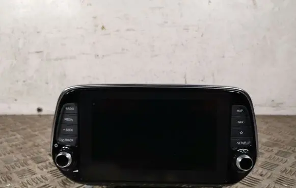 Hyundai Santa Fe Radio/CD/DVD/GPS head unit 96560S1050