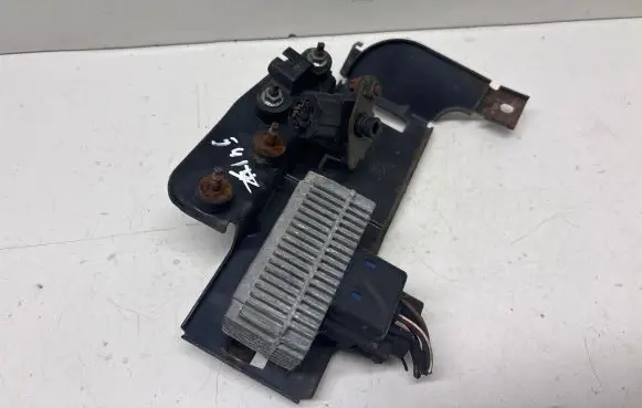 Opel Zafira A Glow plug pre-heat relay 55353011