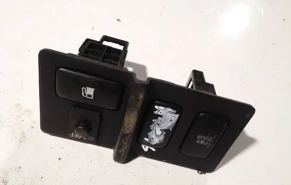 Lexus RX 300 Fuel tank opening switch 5544648010 55446-48010