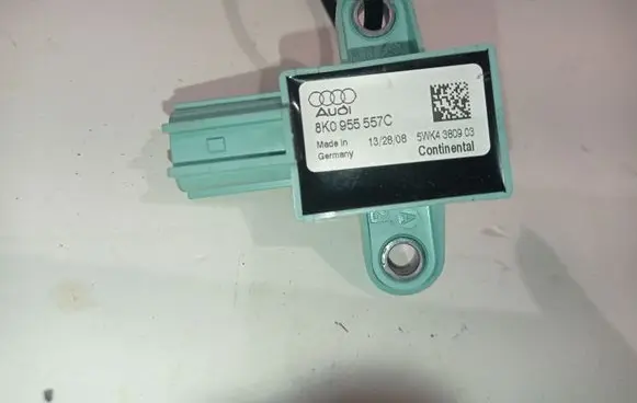 Audi A5 8T 8F Airbag deployment crash/impact sensor 8K0955557C