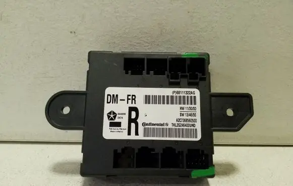 Jeep Cherokee Door control unit/module 68111322AG A2C7368560500
