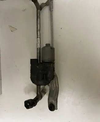 Volkswagen Golf VII Front wiper linkage and motor 3397021672