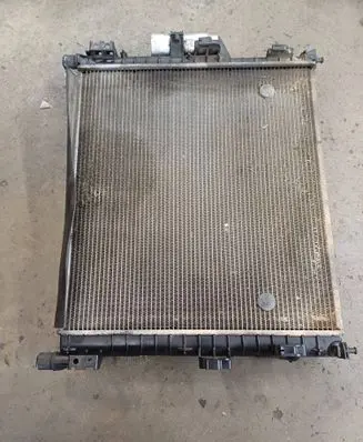 Mercedes-Benz ML W163 Coolant radiator A1635001004 1005592