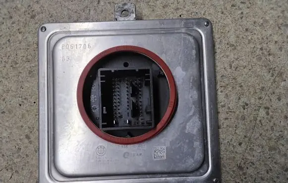 Headlight ballast module Xenon