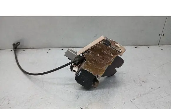 Volvo S60 Tailgate/trunk/boot lock/catch/latch 8652398