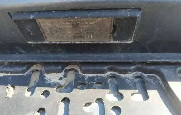 Citroen C4 I Number plate light