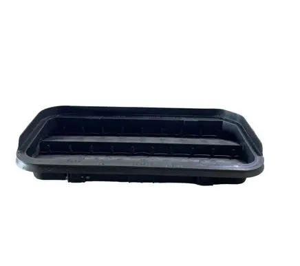 Chevrolet Camaro Quarter panel pressure vent 13588034