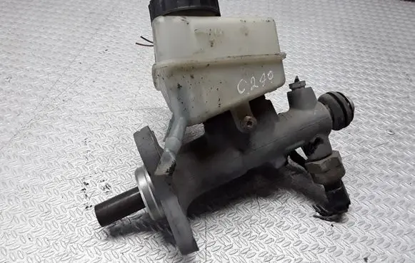 Mercedes-Benz C W203 Master brake cylinder A2034300002
