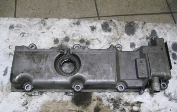 Opel Astra G Rocker cam cover 20DTJ74KWX20DTH