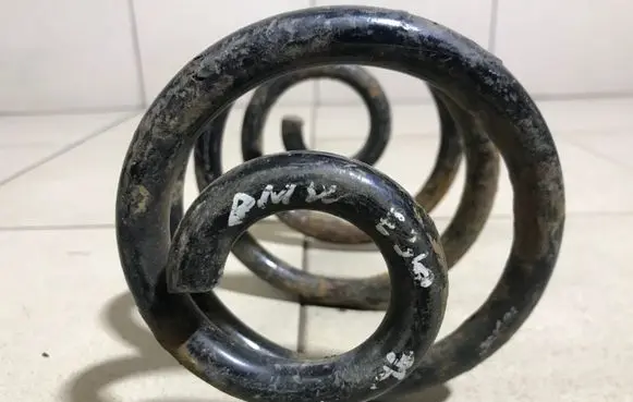 BMW 3 E36 Rear coil spring