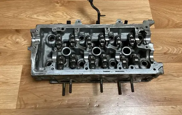 Audi A6 S6 C6 4F Engine head 059353