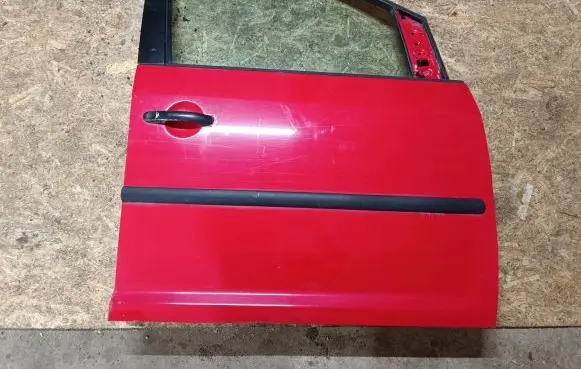 Volkswagen Caddy Front door