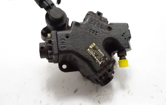 Fuel injection high pressure pump