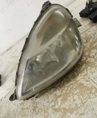 Mercedes-Benz A W168 Headlight/headlamp A1688200961