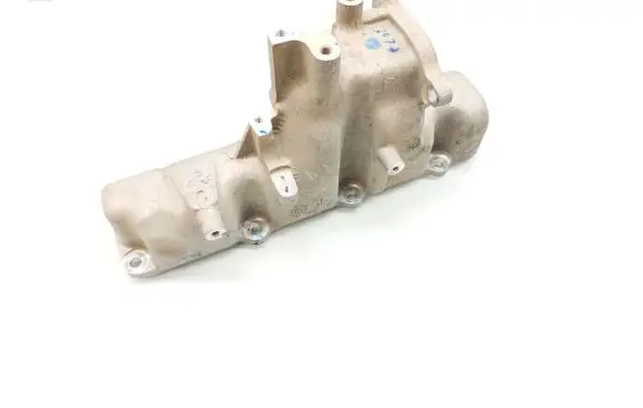 Honda CR-V Intake manifold
