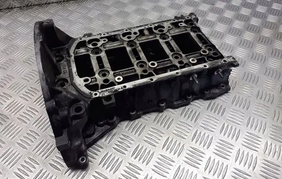 Ford Focus Other cylinder head part 